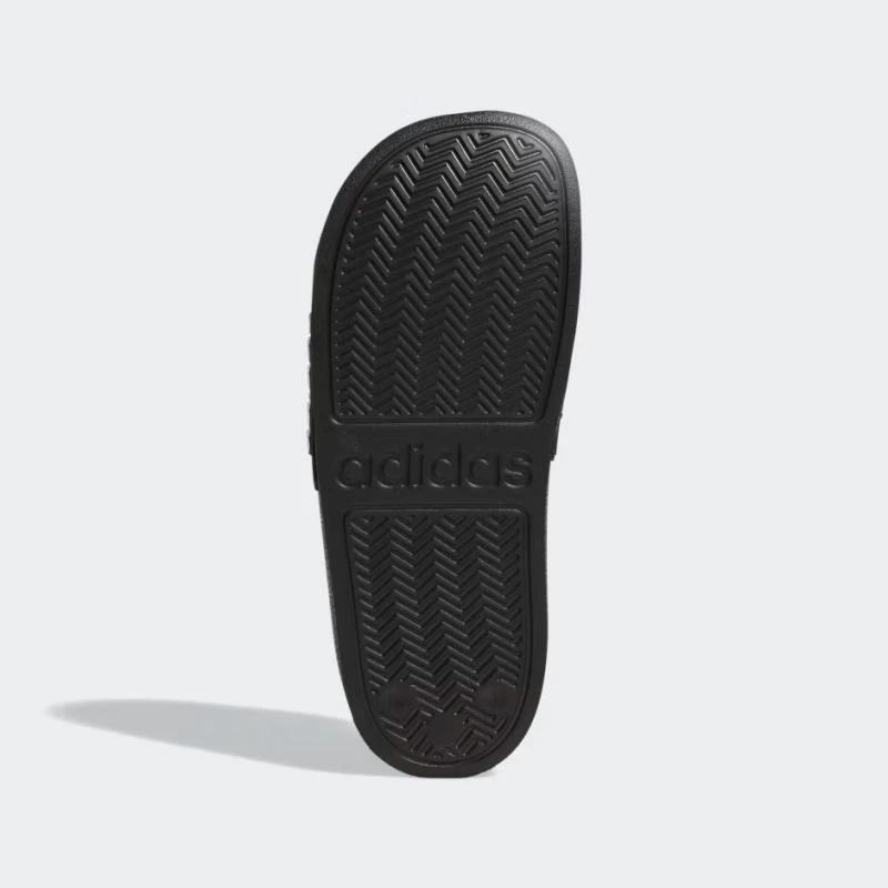 https://infinitysport.s3.amazonaws.com/products/07fbe4f7-fe6a-413d-bf3d-fd4c79121234.webp