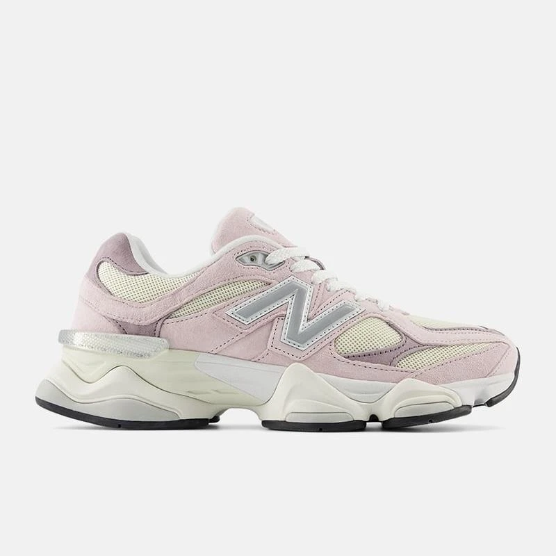 Tênis New Balance 9060 Casual & Trainer Femenino 