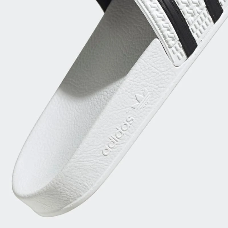 https://infinitysport.s3.amazonaws.com/products/1392c6d8-96d3-4e6b-891b-c5f17a92947c.webp