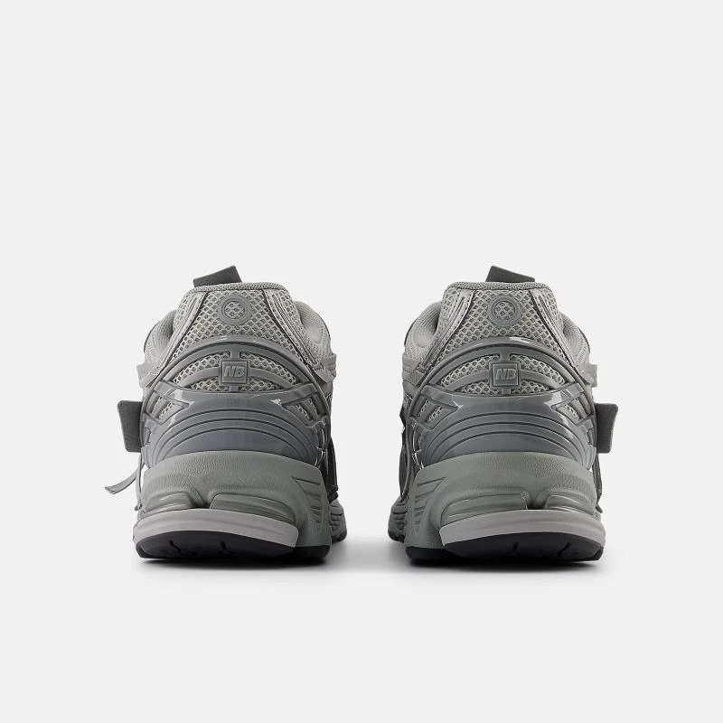 https://infinitysport.s3.amazonaws.com/products/14d960fa-8285-455b-94c4-20afd03e35a4.webp
