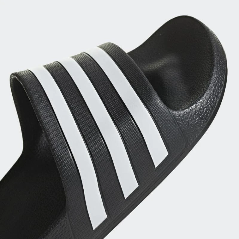 https://infinitysport.s3.amazonaws.com/products/297a8235-c24b-4367-982d-198dcd8c3c3c.webp