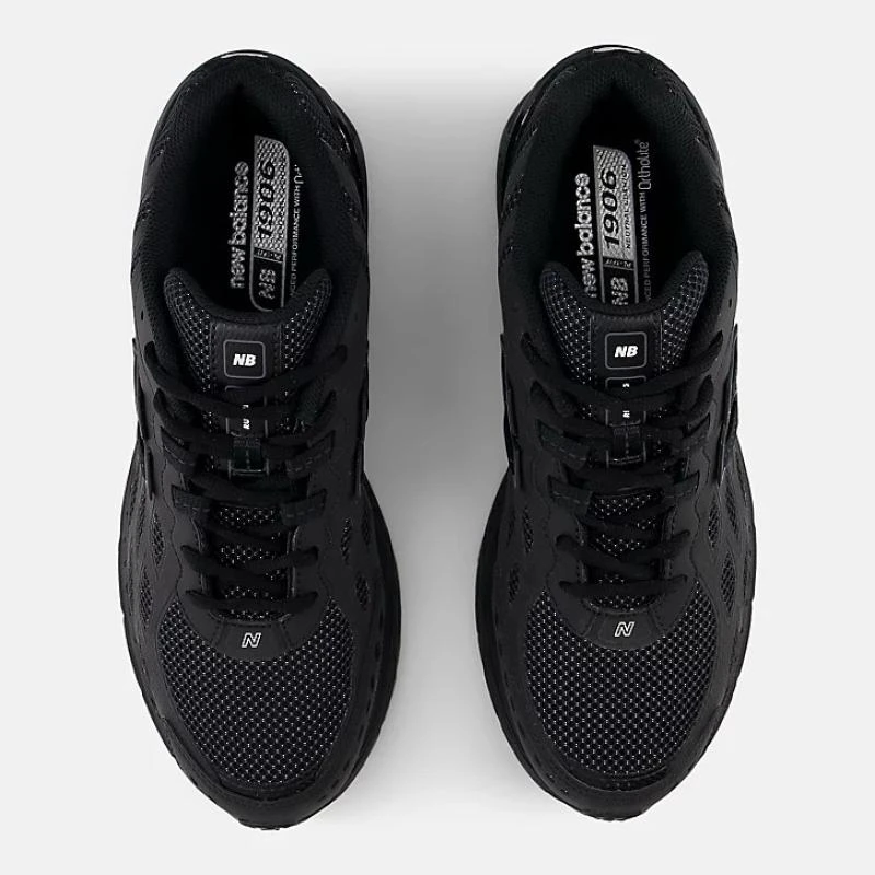 https://infinitysport.s3.amazonaws.com/products/2e3ebe9c-eec7-4c5b-89a8-2d4660e878fa.webp