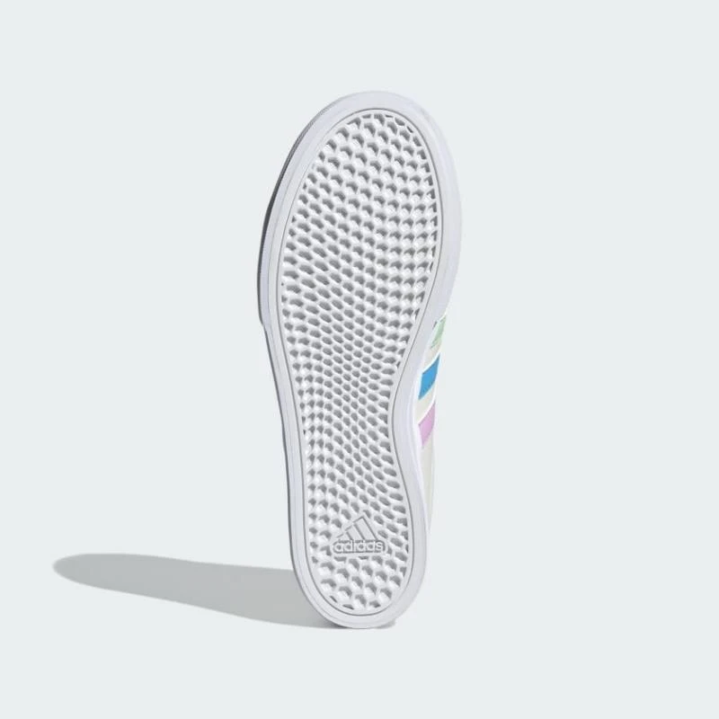 https://infinitysport.s3.amazonaws.com/products/2e8c3762-4b9c-487c-b4e7-286fbf03b93b.webp