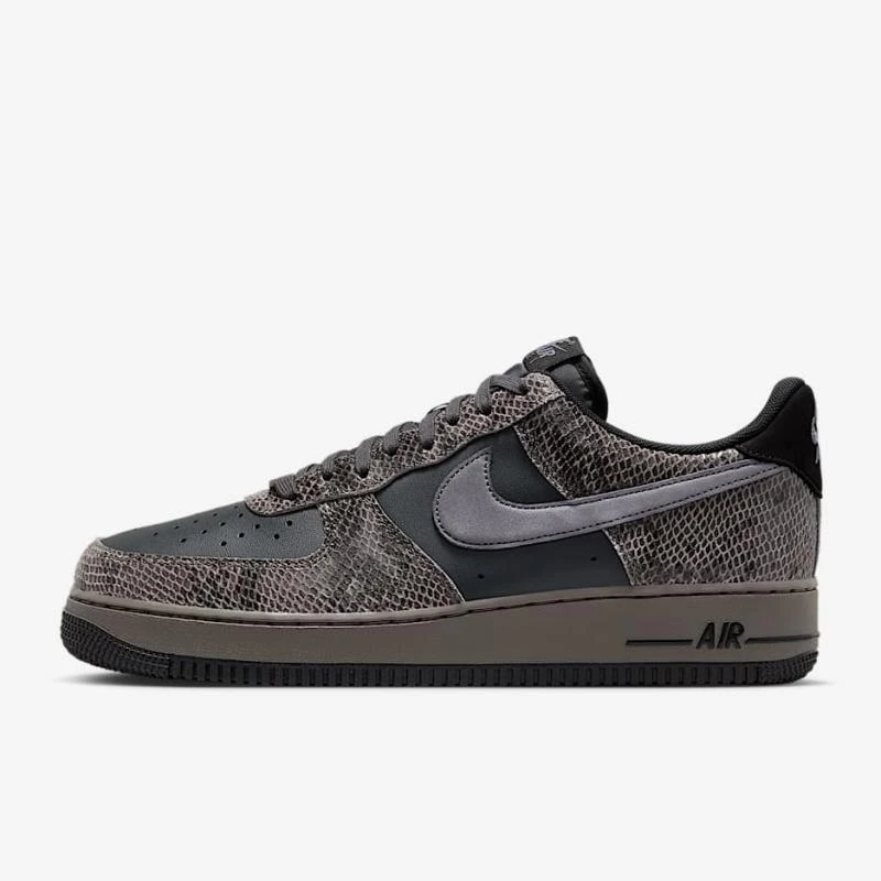 Tênis Nike Air Force 1 '07 LV8 Casual Masculino 