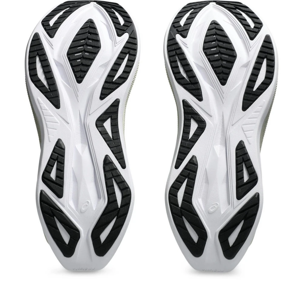https://infinitysport.s3.amazonaws.com/products/4a8fe6cf-9480-4744-8116-26c37012bf0f.webp