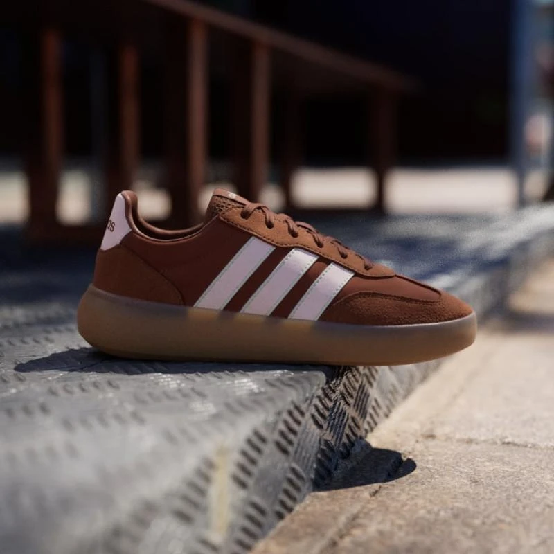 TÊNIS ADIDAS BARREDA DECODE CASUAL FEMININO 
