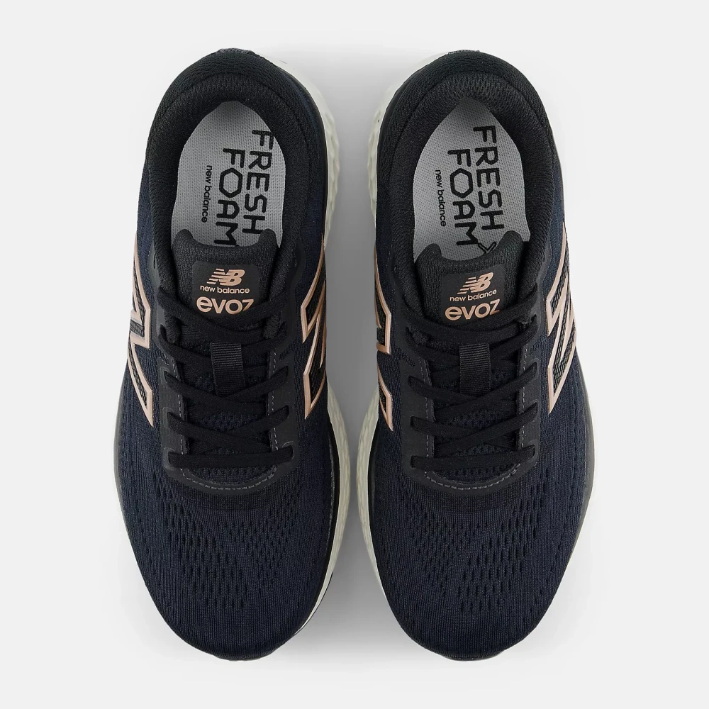 https://infinitysport.s3.amazonaws.com/products/6582f7f6-724d-4347-9c26-c2ee554bed8c.webp
