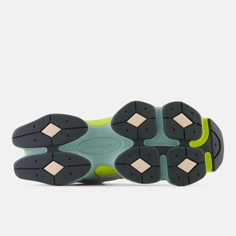 https://infinitysport.s3.amazonaws.com/products/81797f70-edfb-4ed4-a2f5-dee479c7a0ab.webp