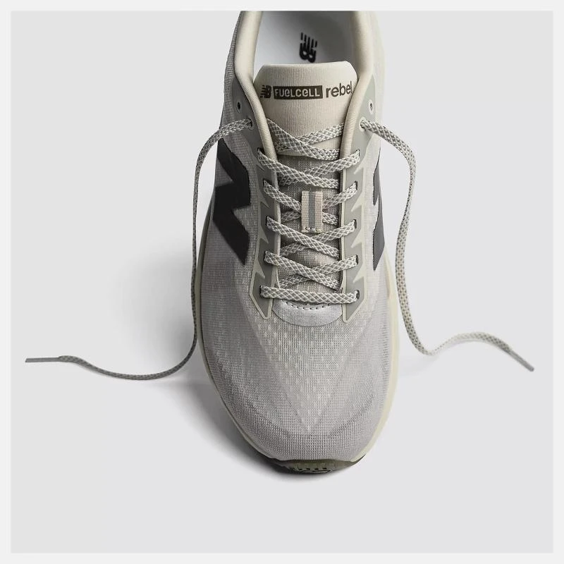 https://infinitysport.s3.amazonaws.com/products/8880e830-8780-4166-b054-967f484cdd1d.webp