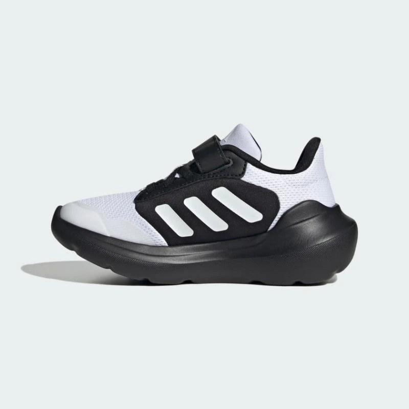 https://infinitysport.s3.amazonaws.com/products/8a122ab7-1306-49c9-b872-54452b52a434.webp