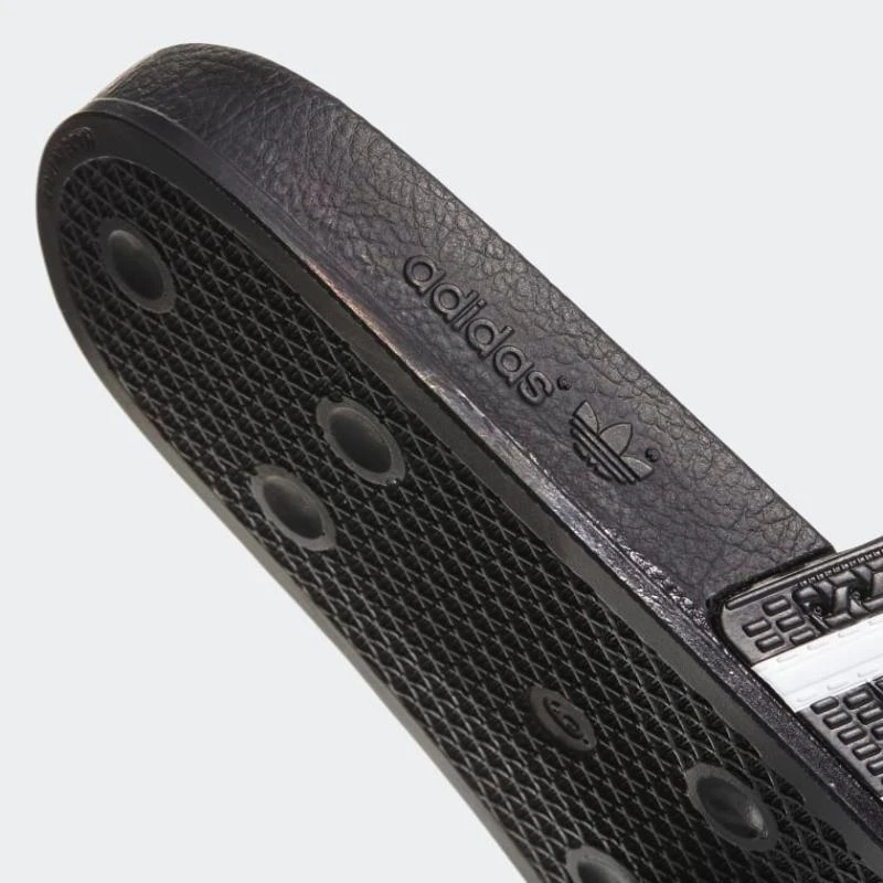 https://infinitysport.s3.amazonaws.com/products/8b53141b-cf5f-4cb0-9ddf-3b5804789505.webp