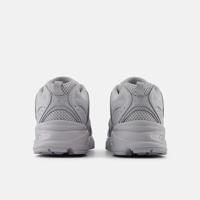 https://infinitysport.s3.amazonaws.com/products/8eb0069b-7313-4826-be35-ec00465d43d7.webp