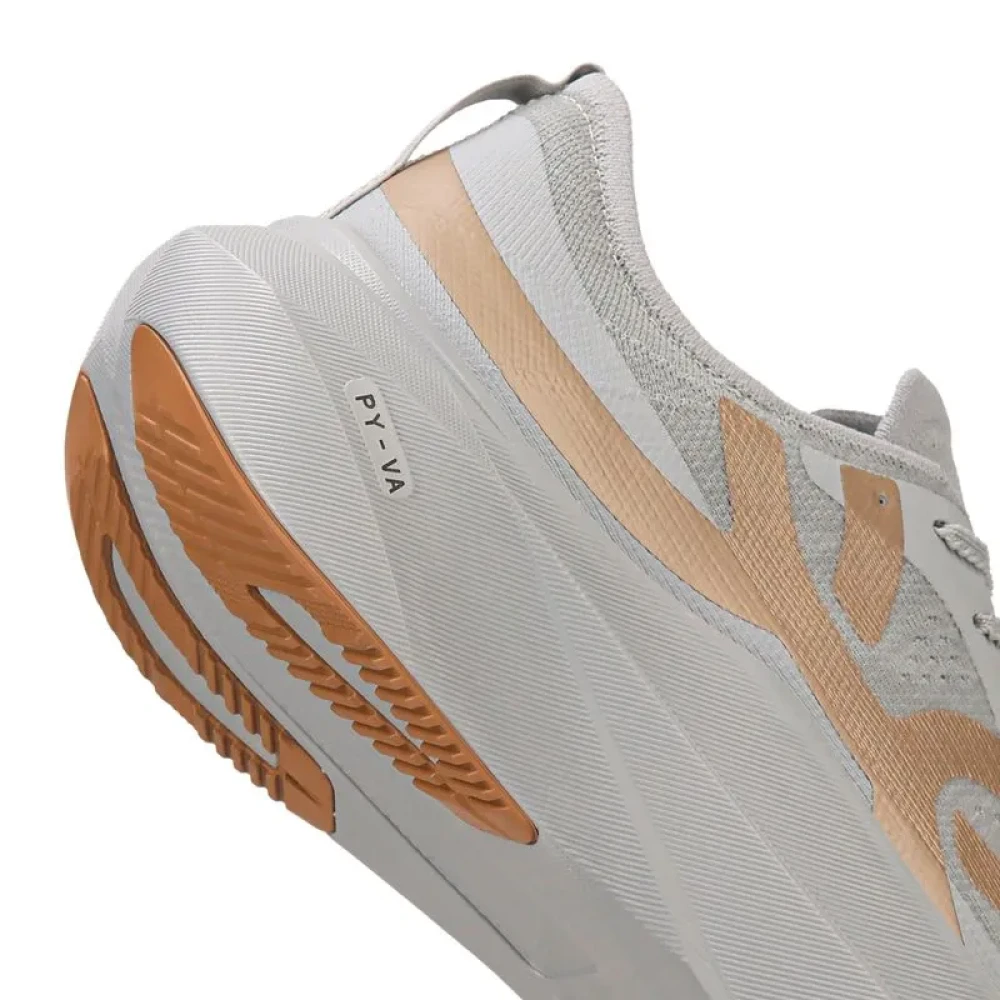 https://infinitysport.s3.amazonaws.com/products/8f45768d-9272-4659-849e-ea3021e64e6d.webp