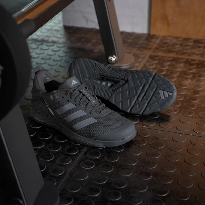 https://infinitysport.s3.amazonaws.com/products/960fcf14-4afb-40b7-a614-5c77ad25b4ed.webp