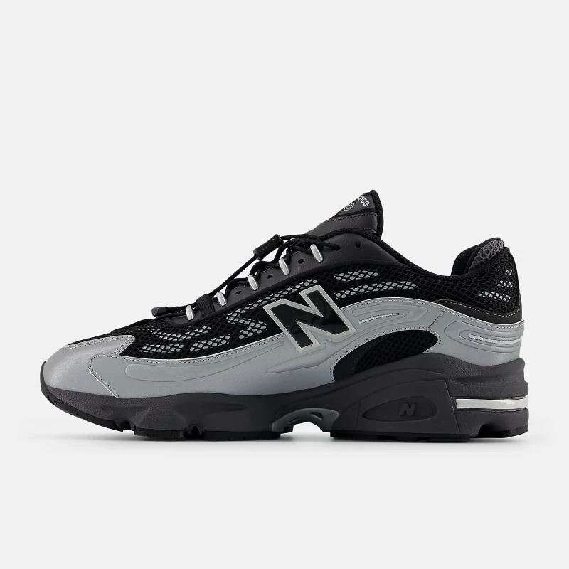 https://infinitysport.s3.amazonaws.com/products/9a1cec1b-2809-45ed-90f8-7a2539df9c3d.webp