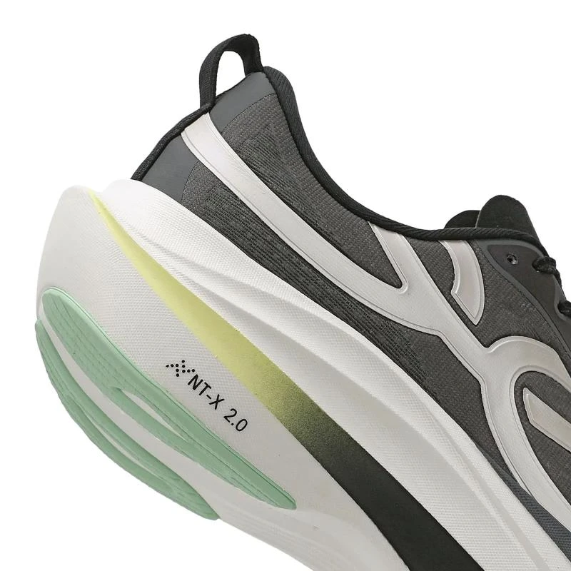 https://infinitysport.s3.amazonaws.com/products/9f661a51-8093-4032-8ea5-640752140d6c.webp