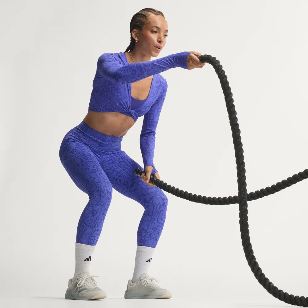 https://infinitysport.s3.amazonaws.com/products/a29b34aa-1d1d-44b9-9488-4e3b2f164061.webp
