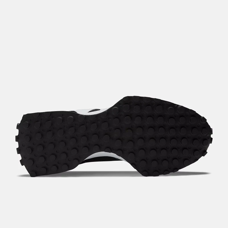 https://infinitysport.s3.amazonaws.com/products/a3905f56-ff34-45ee-9d8e-11f08a88d830.webp
