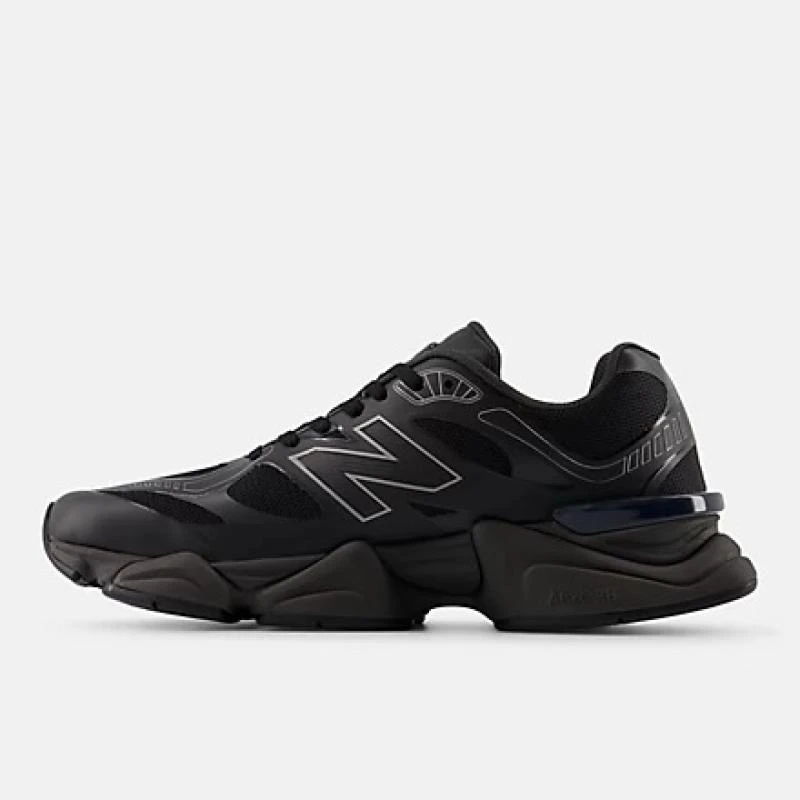 https://infinitysport.s3.amazonaws.com/products/a7ead198-c429-4521-94b2-b57e8cb9e885.webp