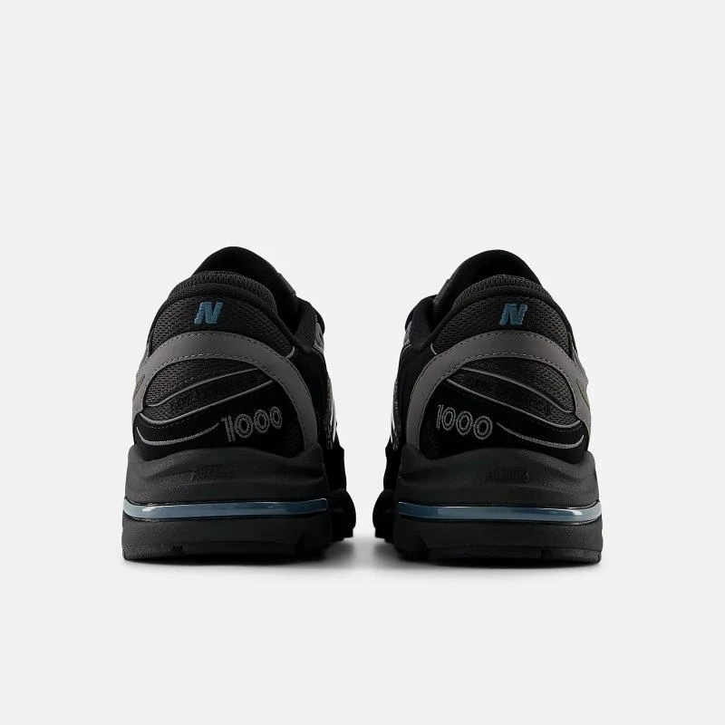 https://infinitysport.s3.amazonaws.com/products/aa4895a7-c393-44c7-851f-472b41363bfb.webp
