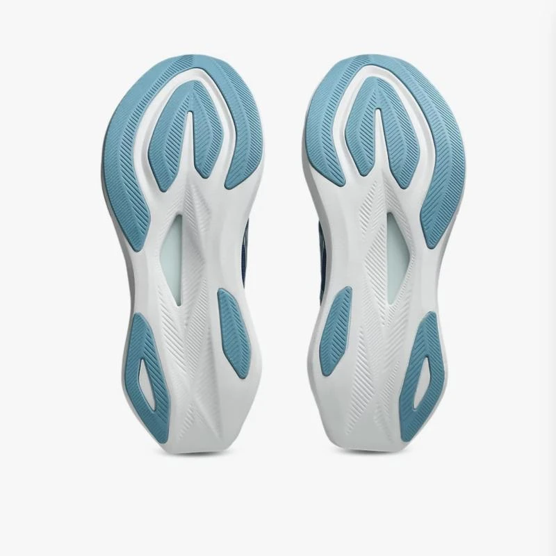 https://infinitysport.s3.amazonaws.com/products/b9cda6c8-a97e-41c1-96fb-70724c609b0a.webp