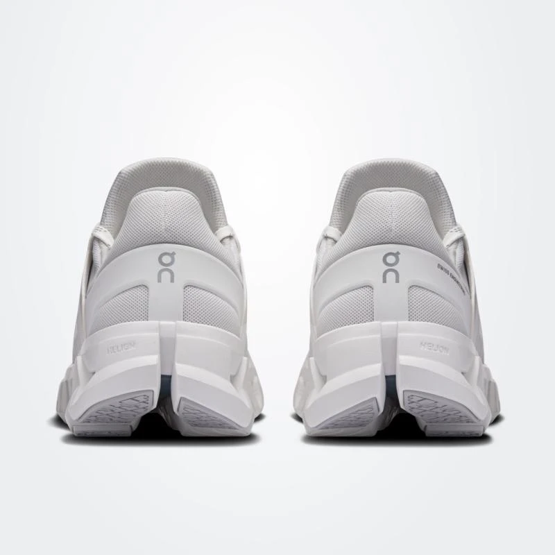 https://infinitysport.s3.amazonaws.com/products/be74ab24-ebae-4e39-a798-024cd6e0acd3.webp
