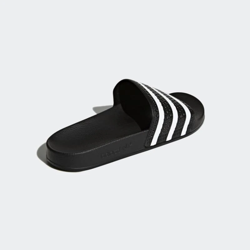 https://infinitysport.s3.amazonaws.com/products/d0207582-b37e-4d13-b28e-65ba7260a42d.webp
