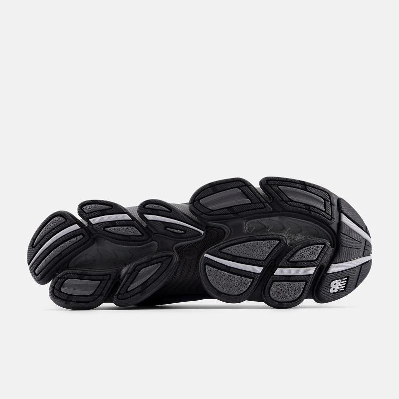 https://infinitysport.s3.amazonaws.com/products/e0ee2ab2-ba19-4f54-8d3a-2cb004d1cfa2.webp